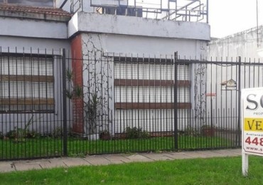 Cadiz 2900 ! EN EXCELENTE ZONA -  CASA EN 2 PLANTAS A RECICLAR !