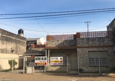 Castelar Norte  Casa americana 3 ambientes 