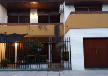 Hermoso Chalet 5 ambientes  !  Toma Propiedad en parte de pago 