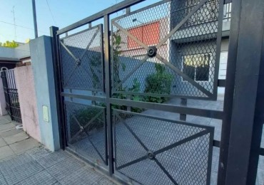Castelli 232-  departamento 2 amb en planta baja 