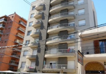 Cochera en venta !!! Francia 2433