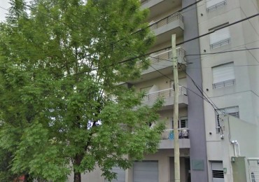 Departamento a pocas cdras. del Centro de Morón!