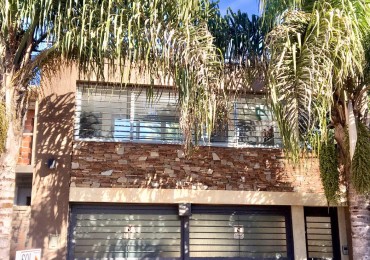 Hermosa casa Moderna con Parque Libre !