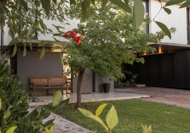 Hermosa Propiedad de Diseño en Barrio Privado Parque Leloir!