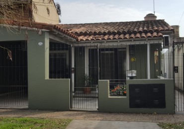 Venancio Flores 135 - Chalet 3 ambientes con dependencia 2 amb !!