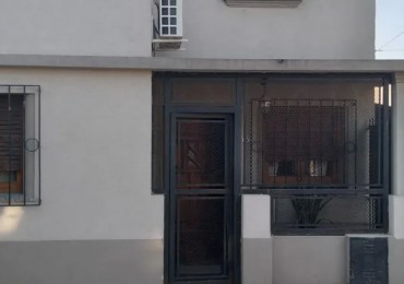 Salvador Cetra 2000 ! Ituzaingo - Casa 4 amb + Dto 3 amb 