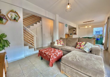 Duplex en Venta en Castelar Sur - Impecable!