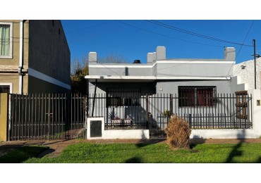 Duarte 2300 ! Casa americana 3 ambientes 