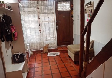Munilla 3200 ! Casa en por 4 ambientes
