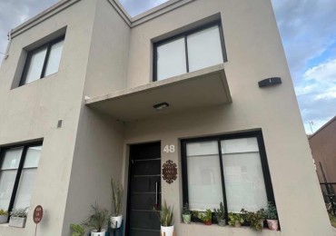 Casa minimalista 4 ambientes 