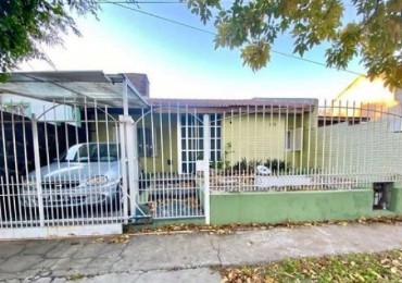 NUEVO VALOR!! Casa en venta en Castelar Norte - 5 ambientes!