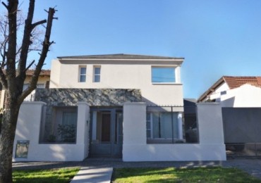 Nuevo Valor! - Excelente casa sobre terreno de 12x50 en Ituzaingo!
