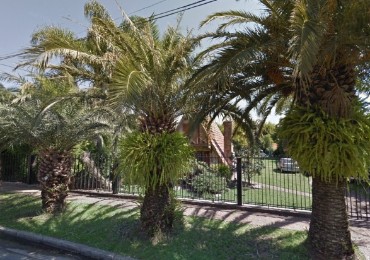 NUEVO VALOR! Casa en venta en Ituzaingó - Ideal 2 familias, gran lote!