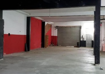 Galpon - Deposito en Venta en Ramos Mejia - 266mts! PERMUTA!