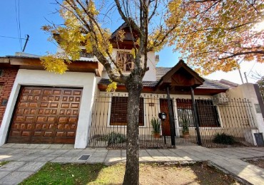 Navarro 1600 ‼️ Chalet 4 ambientes! Acepta Permuta 