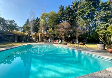 NUEVO VALOR!! Casa en Venta en Parque Leloir - sobre el circuito! 2100 MTS! - PERMUTA!