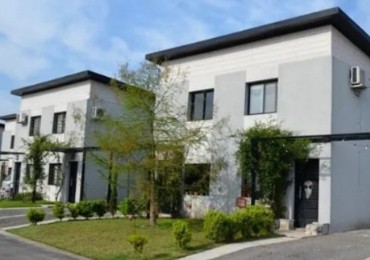 Duplex en venta en Barrio Cerrado Umbrales de la Merced - 