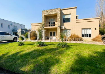 NUEVO VALOR! Casa en Venta en Country Altos del Sol - 6 ambientes!