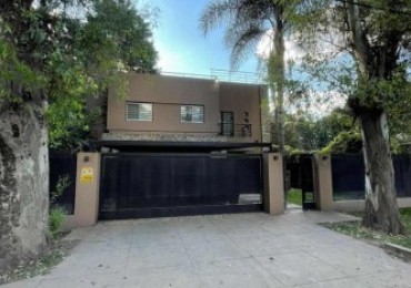 Casa en Venta en Parque Leloir - 5 ambientes!